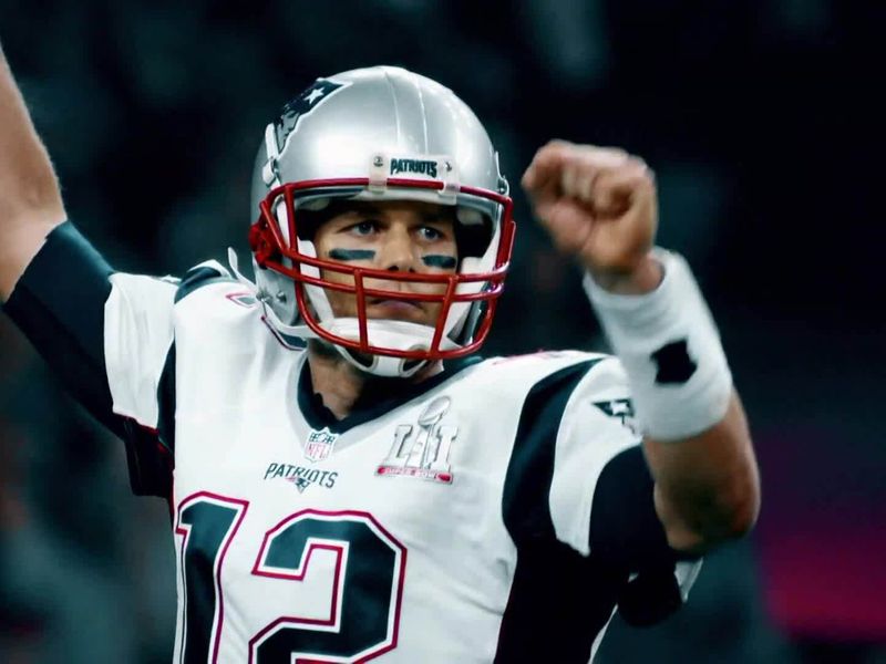 Tom Brady and Patriots outfitted with largest Super Bowl rings