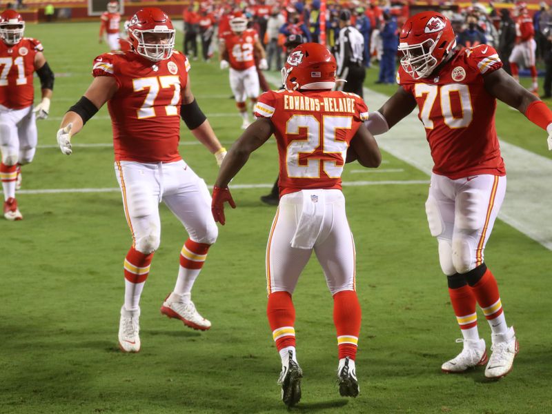 Patrick Mahomes praises Clyde Edwards-Helaire for competitive edge