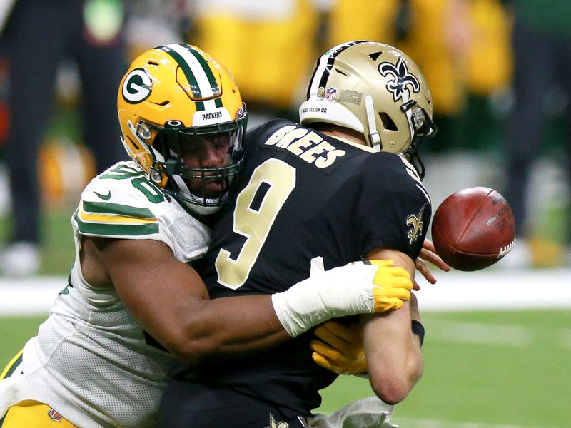 Rodgers, Packers unbeaten with 37-30 victory over Saints