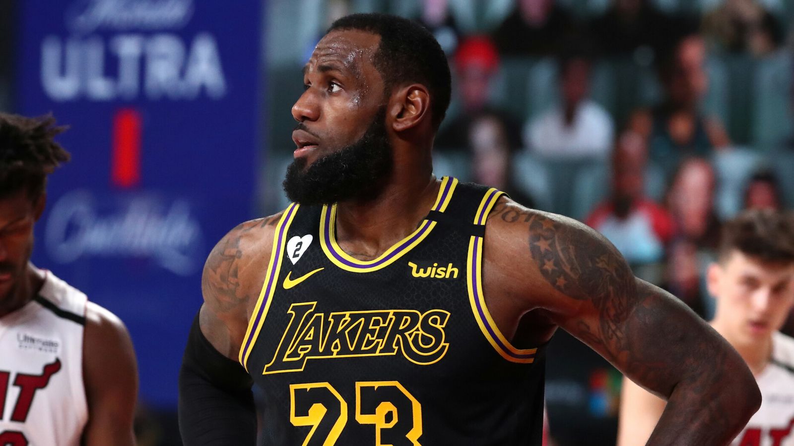 Lakers' LeBron James Talks Significance of Wearing No. 6 After