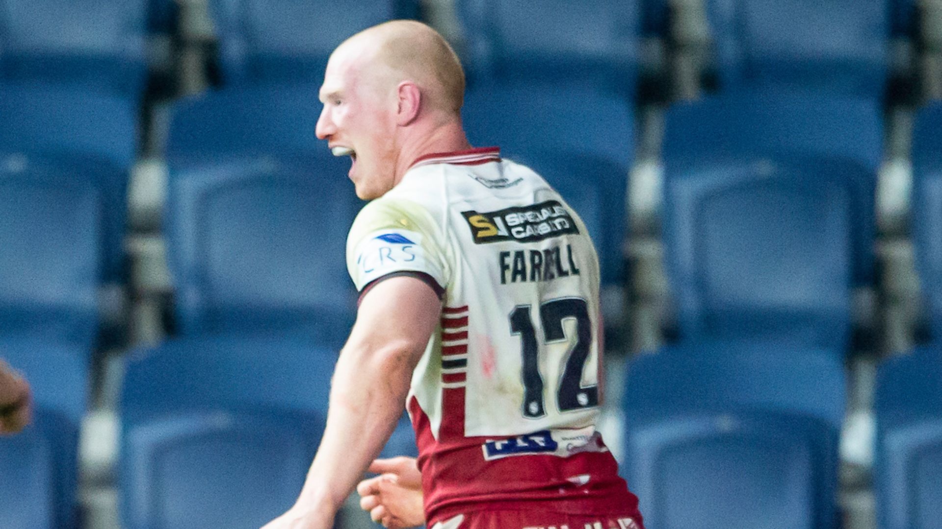 Farrell snatches Wigan win over Wolves late on