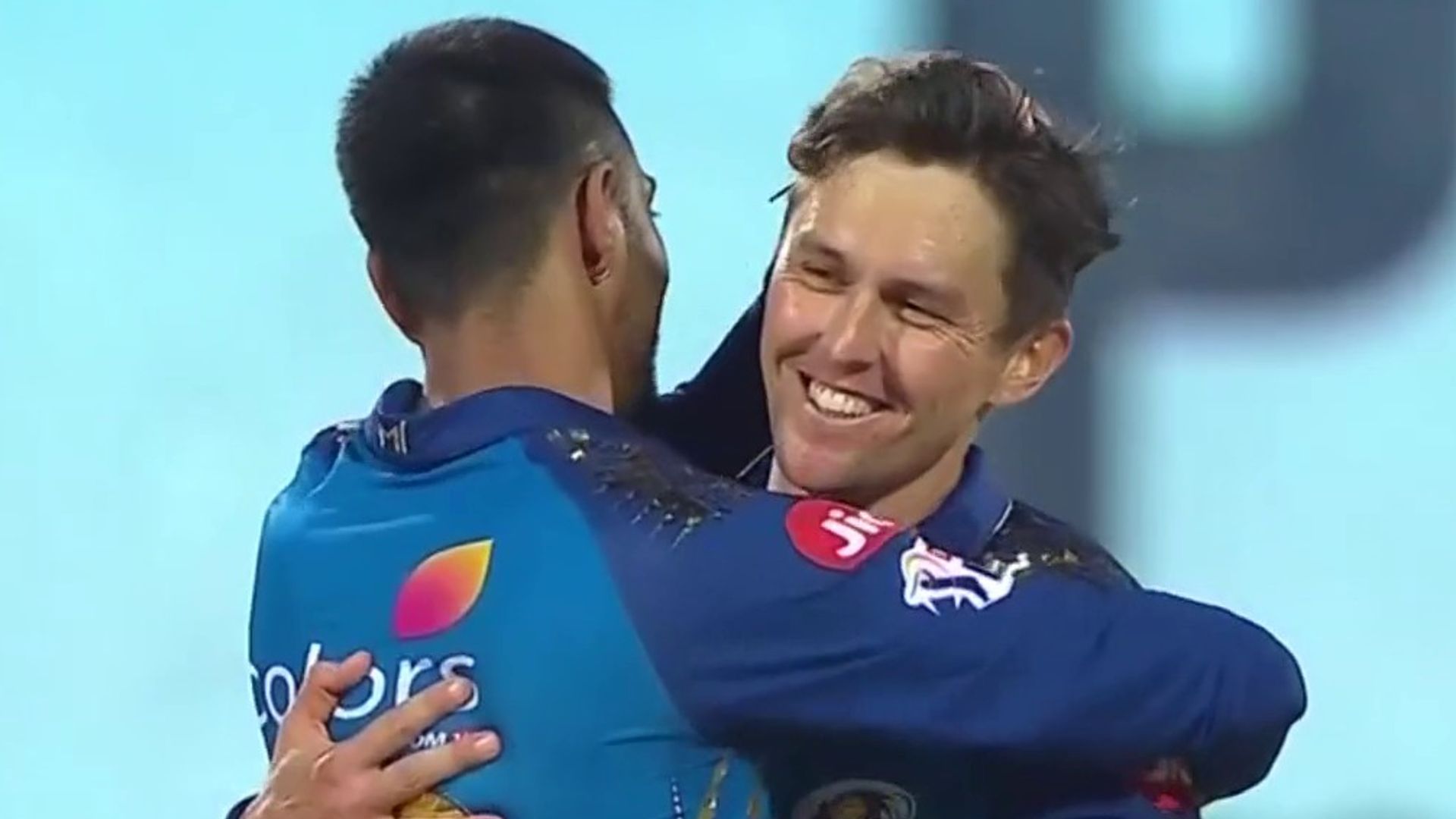 IPL Final: Delhi tumble to 22-3 against Mumbai LIVE!