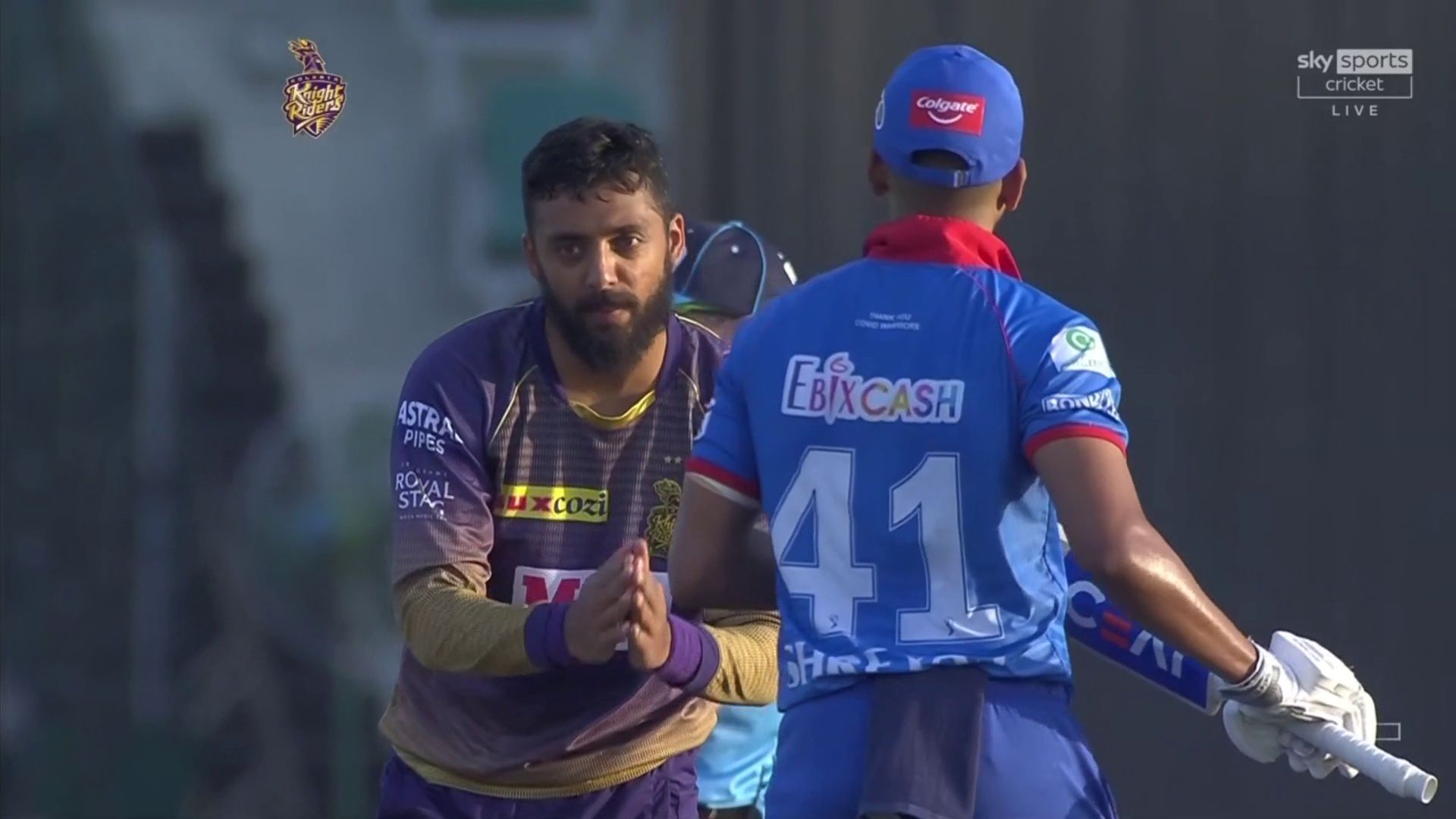 KKR thump Delhi to boost playoff hopes