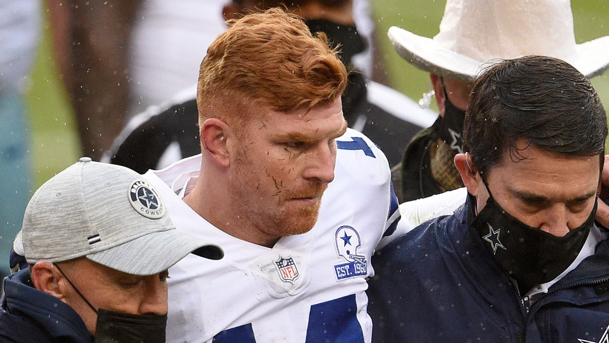 Dallas Cowboys will start Andy Dalton if healthy despite Garrett