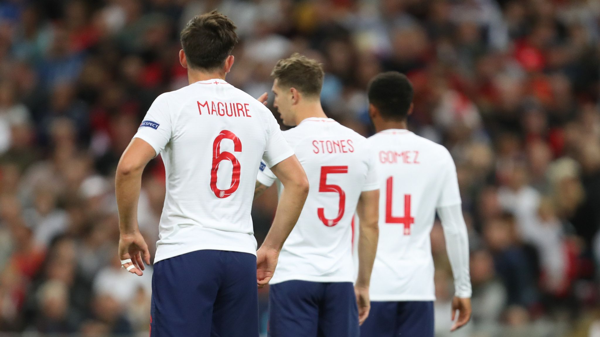 The case for England's defence: The 3-4-3 versus 4-3-3 debate ...