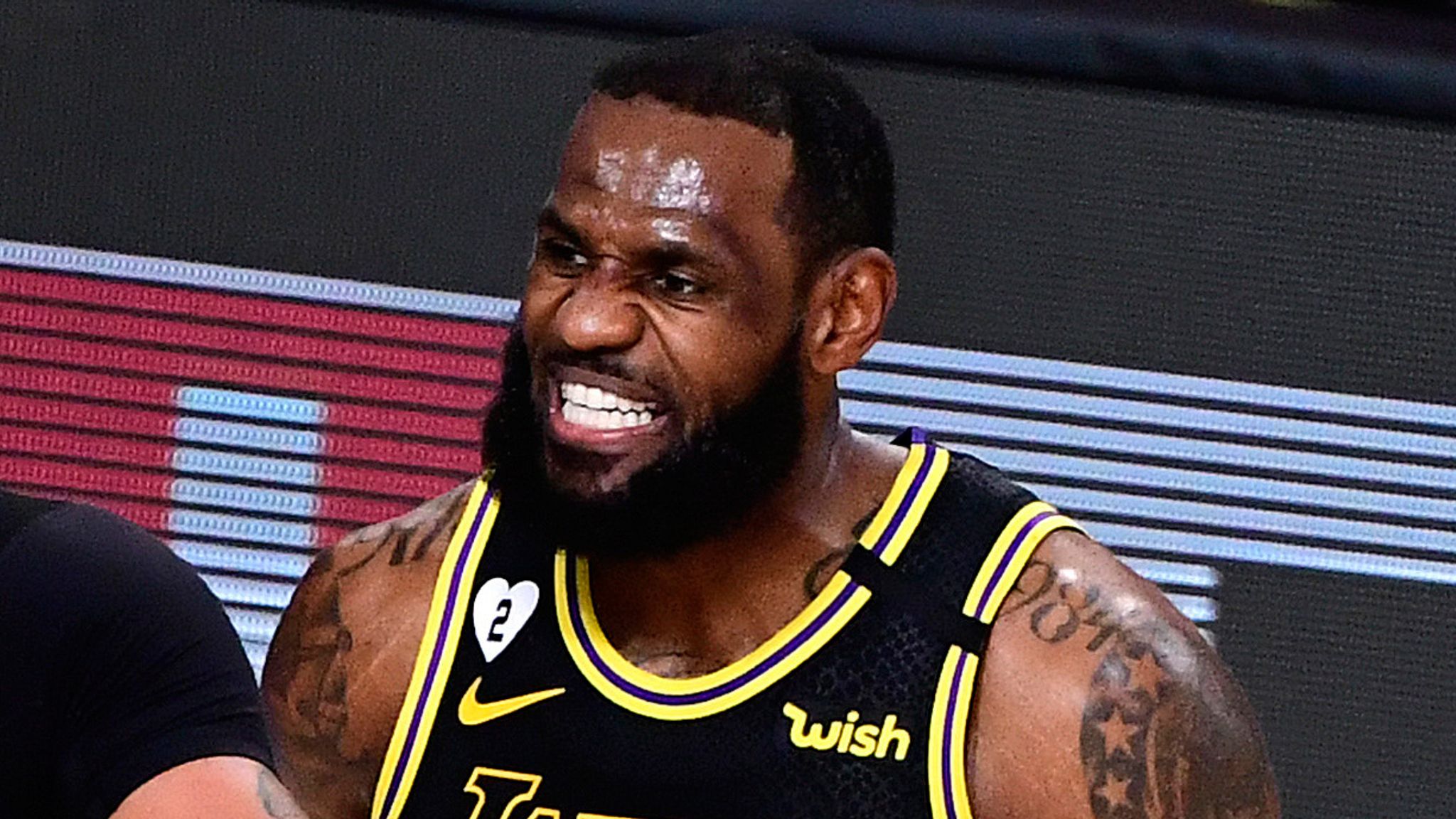 how how old is lebron james