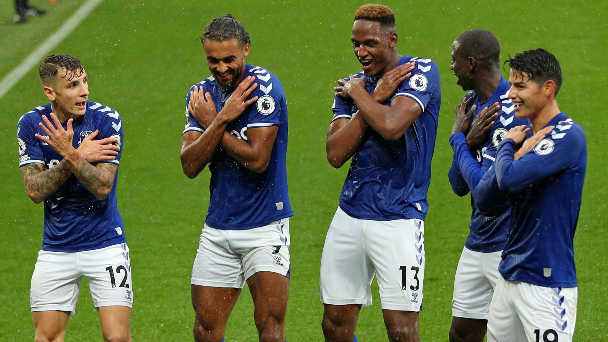 Everton 4 - 2 Brighton - Match Report & Highlights