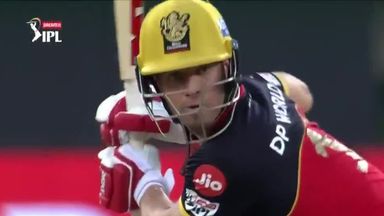 De Villiers hits three sixes in a row!