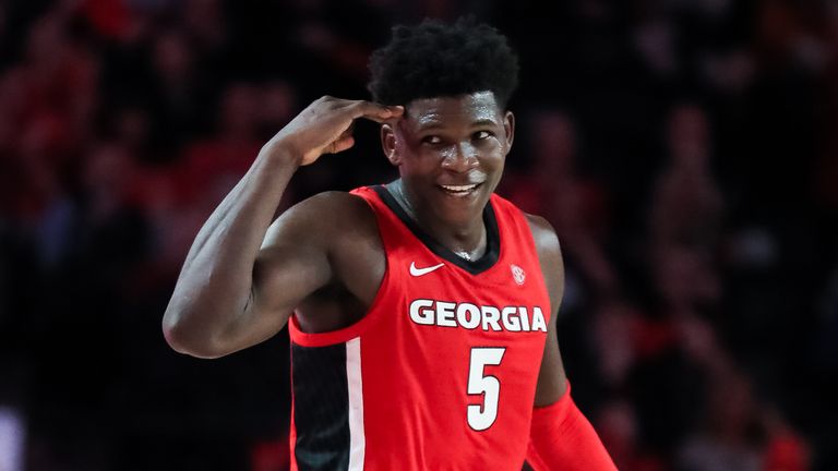 Anthony Edwards of the Georgia Bulldogs gestures during a game against the Auburn Tigers