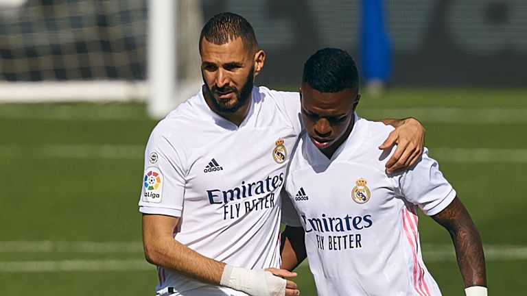 Karim Benzema and Vinicius Jr fired Real Madrid to victory against Levante