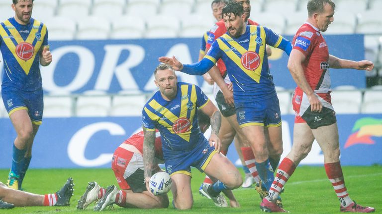 Blake Austin's try helped Warrington into the lead at half time