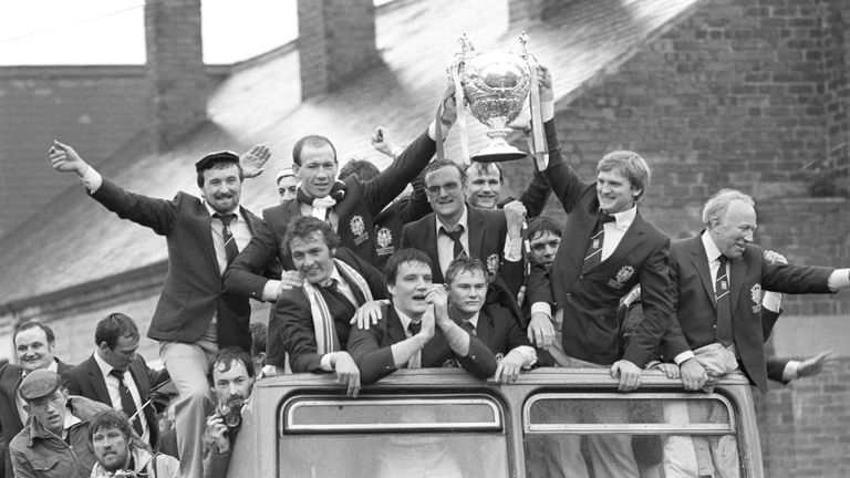 Rugby League - Challenge Cup - Featherstone Rovers Victory Parade - West Yorkshire
Featherstone Rovers arrive home in an open-top bus as they celebrate their Challenge Cup victory over Hull.