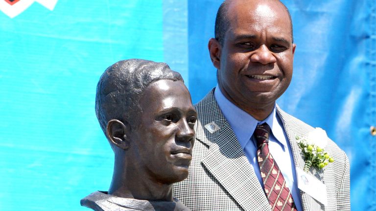 Stephen Towns, grandson of Fritz Pollard, at his Pro Football Hall of Fame enshrinement in 2005