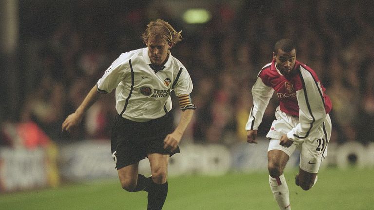 Mendieta takes on Arsenal and Ashley Cole in 2001