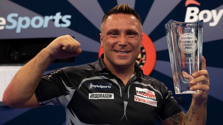 Gerwyn Price commencera la défense de son titre du Grand Prix mondial contre Michael Smith