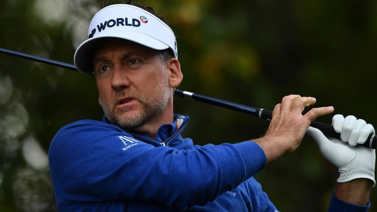 Bmw Pga Ian Poulter Rewarded For Persistence Amid Back Spasms At Wentworth Golf News Sky Sports