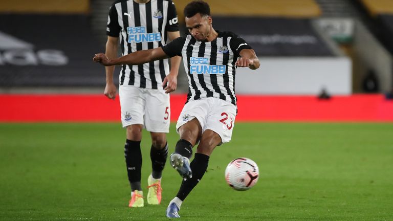 Jacob Murphy's free-kick earned Newcastle a draw at Wolves