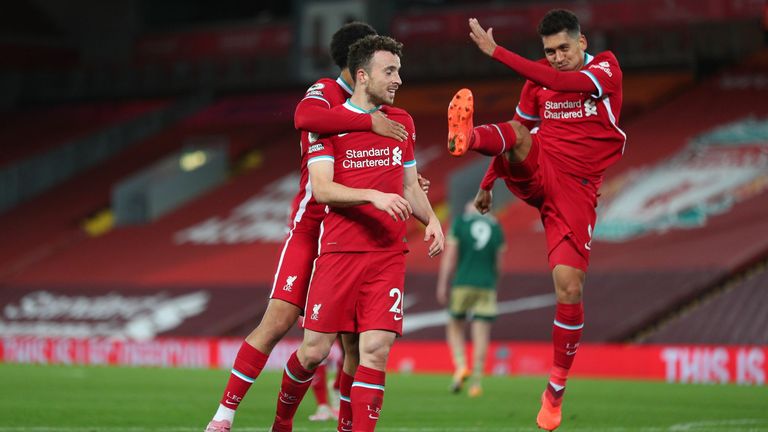 Roberto Firmino and Diogo Jota celebrate against Sheffield United