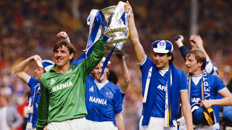 Southall celebrates winning the 1984 FA Cup with Everton striker Graeme Sharp