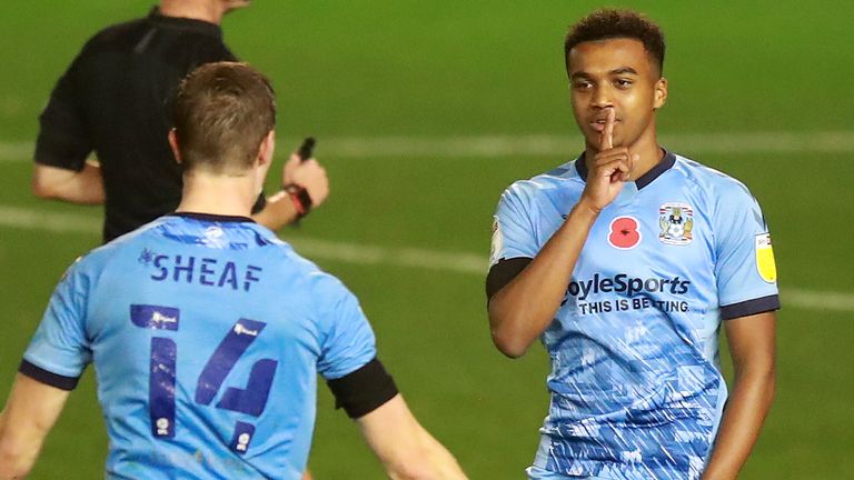 Sam McCallum of Coventry City celebrates with teammate Ben Sheaf after scoring against Reading