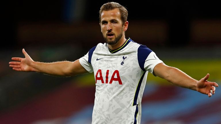 Harry Kane gestures during Tottenham's game at Burnley