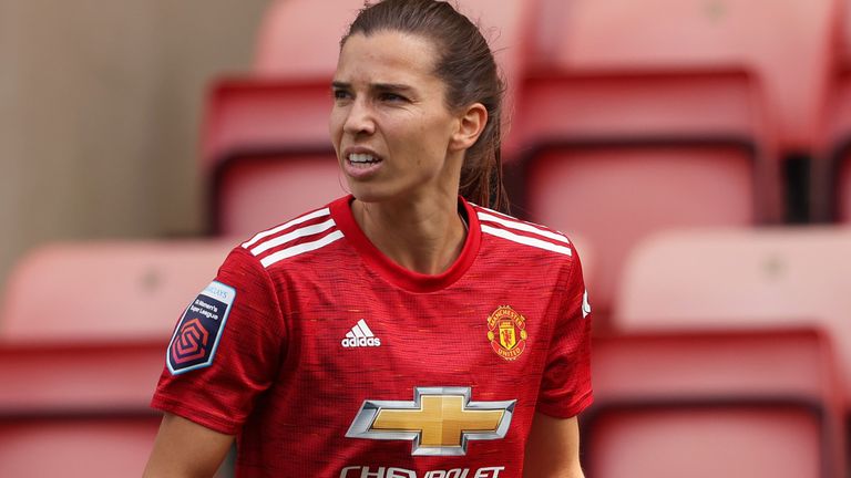 Tobin Heath in action for Manchester United