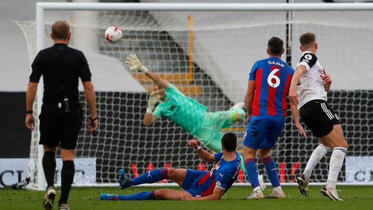 Tom Cairney scores in stoppage-time