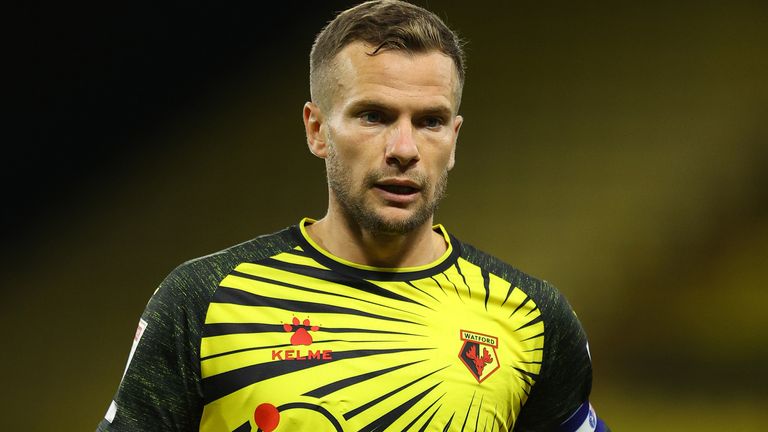 Tom Cleverley has extended his contract at Watford