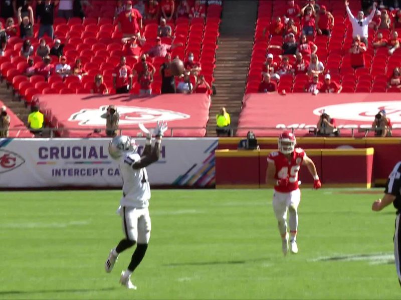 Raiders' Carr goes bust again vs Chiefs at Arrowhead Stadium