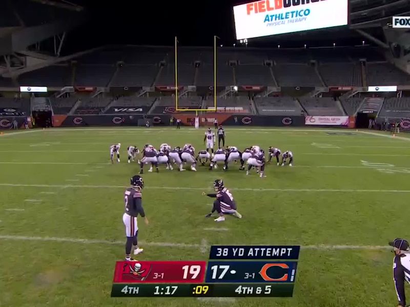 Beat-up Bucs fall to Bears, 20-19 on late field goal