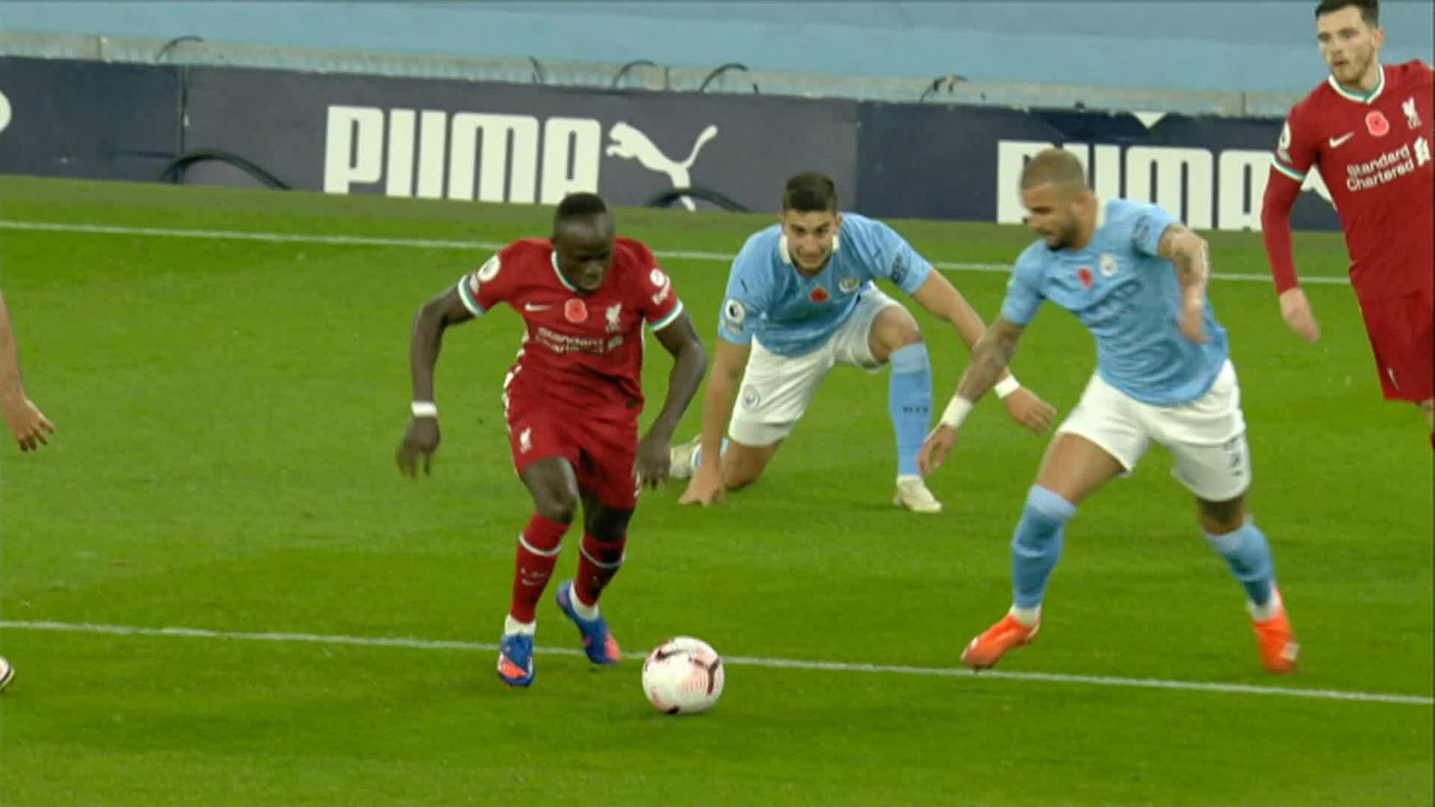 Kevin De Bruyne Kyle Walker Will Take Roy Keane s Criticism On The Chin Football News Sky 