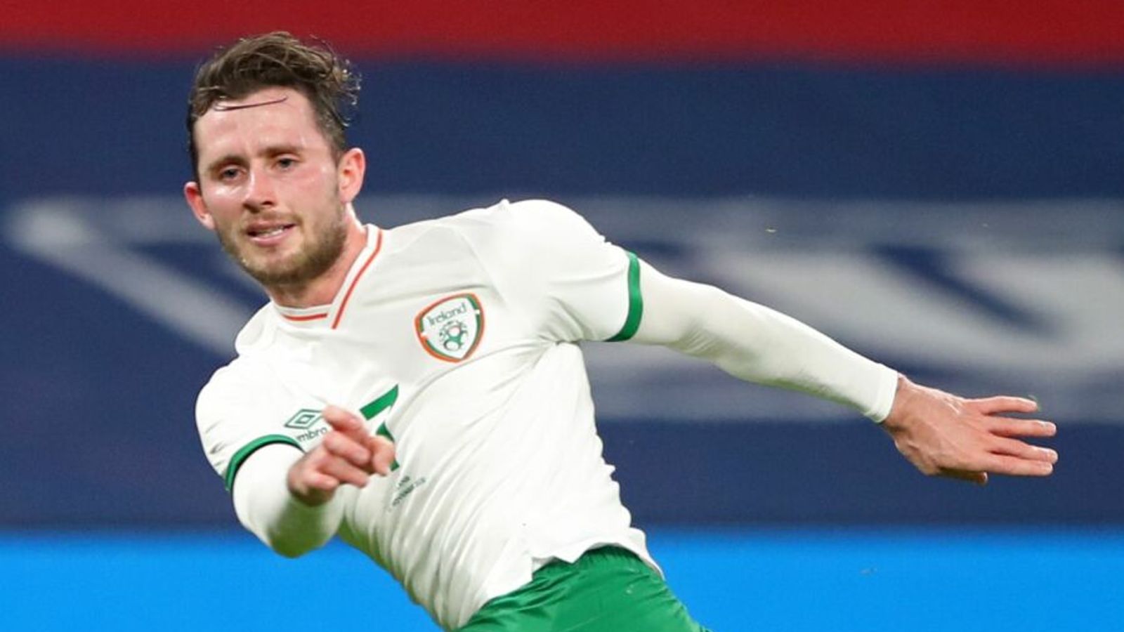 Alan Browne: Republic of Ireland midfielder tests positive for Covid-19 ...