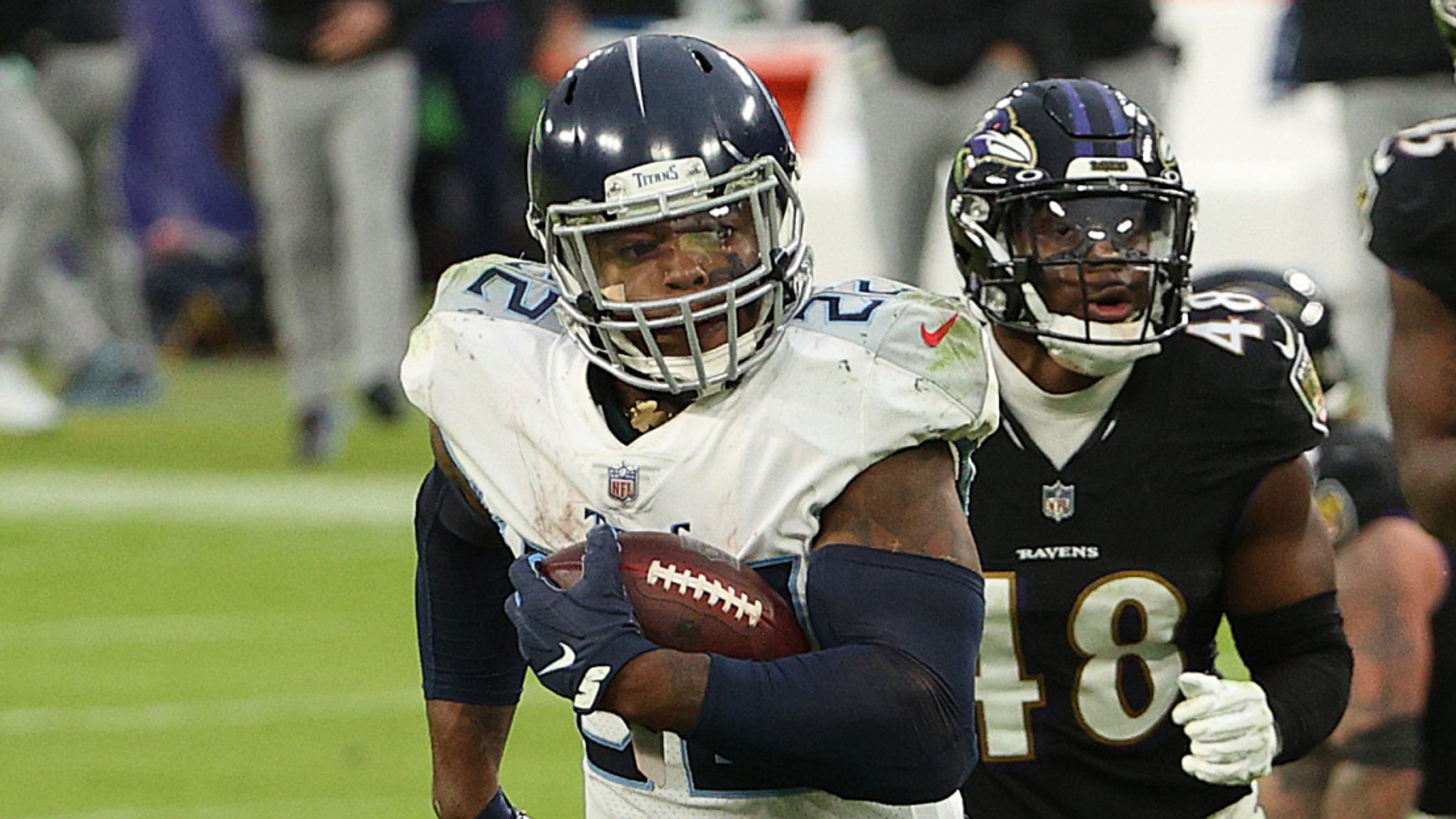 Tennessee Titans 30-24 Baltimore Ravens: Derrick Henry touchdown