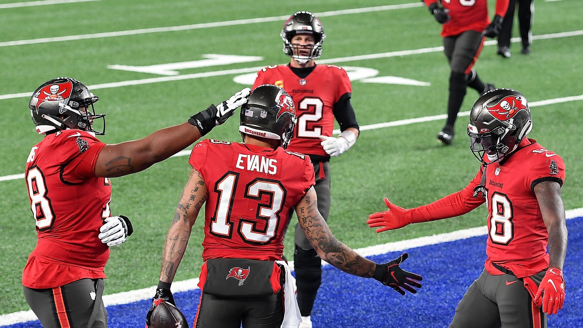 Mike Evans Touchdown catch Tampa Bay v Green Bay NFC Championship 2021  Images