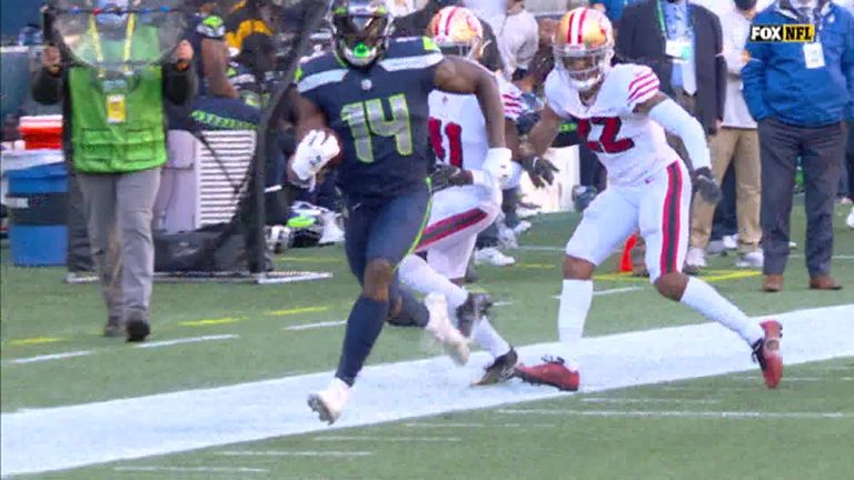 Russell Wilson suffers lower leg injury against 49ers (Video)