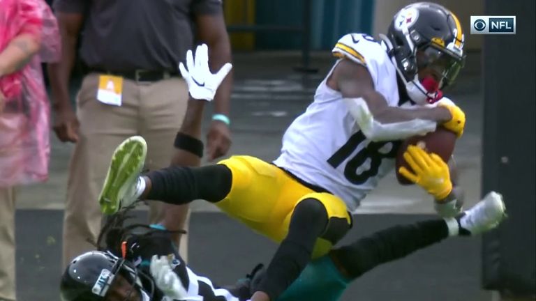 Diontae Johnson misses the initial catch but juggles it to catch at the second attempt for the Pittsburgh Steelers.