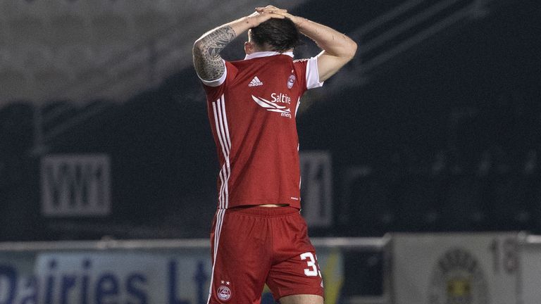 Aberdeen's Matty Kennedy is frustrated after defeat to St Mirren