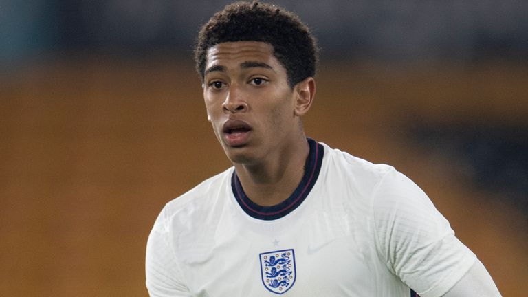Jude Bellingham in action for England&#39;s U21s