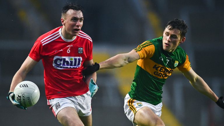  Sean Meehan of Cork in action against Gavin White of Kerry