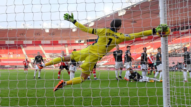 James Ward-Prowse scores the free-kick which led to David de Gea's injury