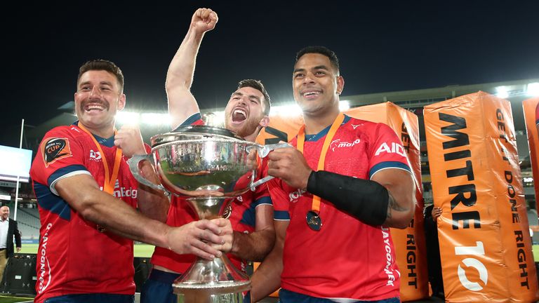 David Havili, captain of Tasman (c) celebrates the win during the Mitre 10 Cup Fina