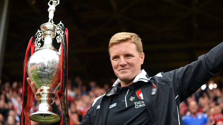 Eddie Howe, who led Bournemouth from the bottom of League Two to the Premier League, will join Jamie Carragher and Dave Jones on Monday Night Football