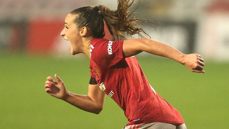 Ella Toone scored the winning goal as Man Utd went top of the WSL