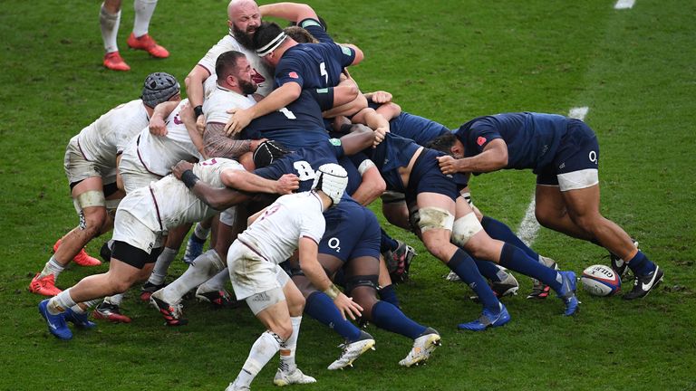 LONDON, ENGLAND - NOVEMBER 14: England put pressure on in the scrum during the 2020 Autumn Nations Cup, Quilter International match between England and Georgia at Twickenham Stadium on November 14, 2020 in London, England. (Photo by Ashley Western/MB Media/Getty Images)