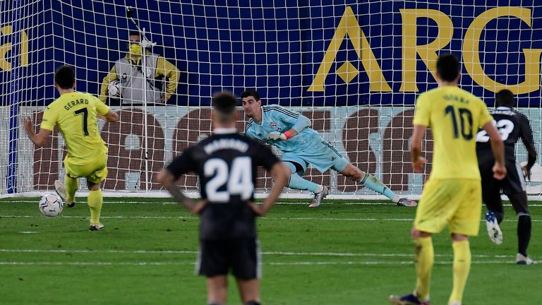 Gerard Moreno keeps his cool to slot home the equaliser for Villarreal