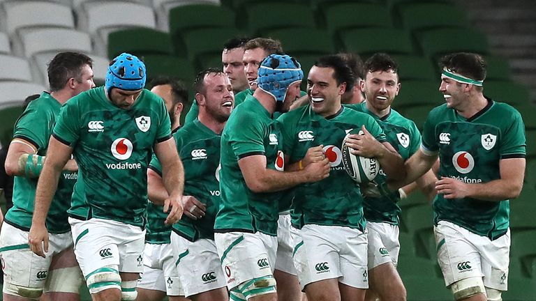 Ireland celebrate James Lowe scoring for Ireland