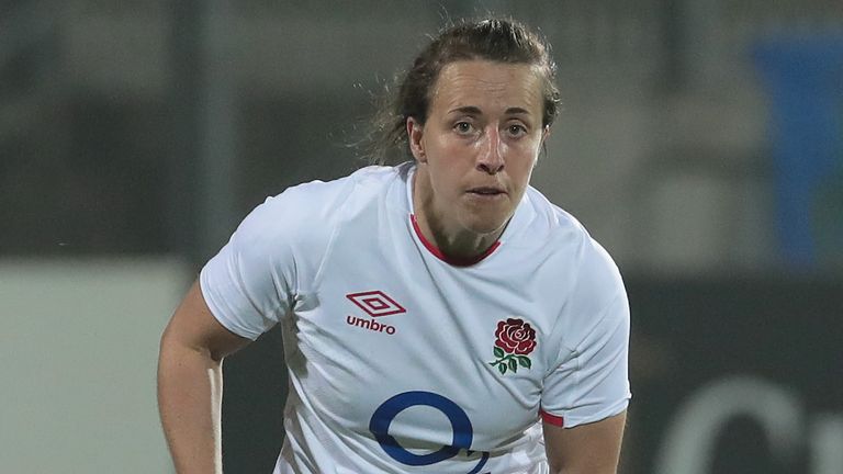 Katy Daley-Mclean in action for England Women