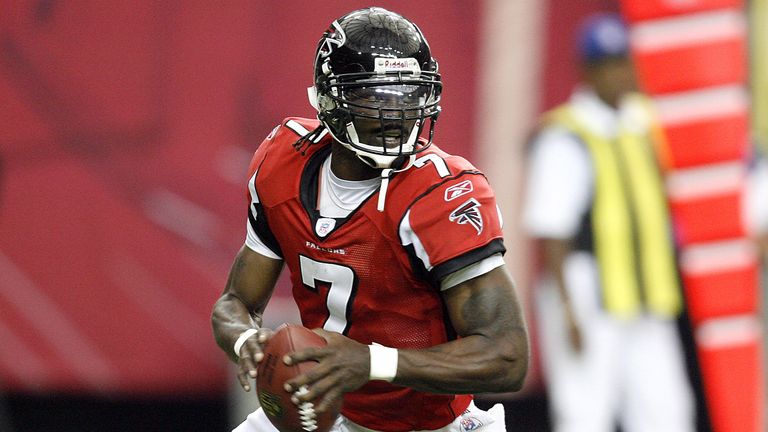 Download Michael Vick looks to the future after his long journey