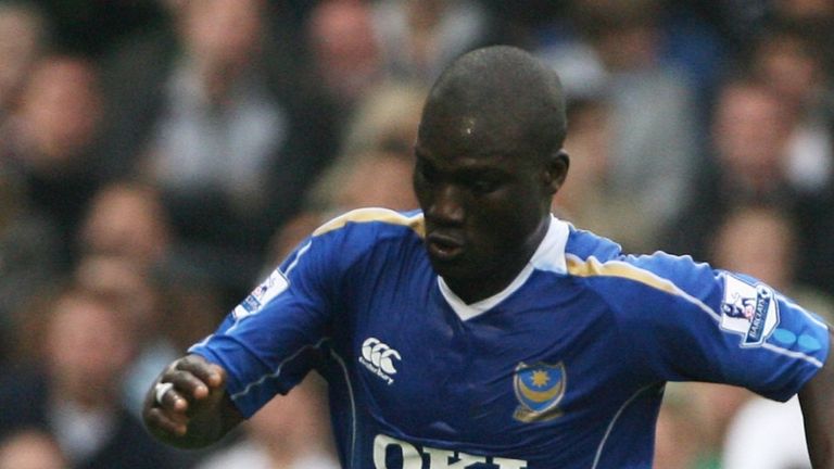 Papa Bouba Diop of Portsmouth in action during the Barclays Premier League match between Fulham and Portsmouth at Craven Cottage of October 7, 2007 in London, England