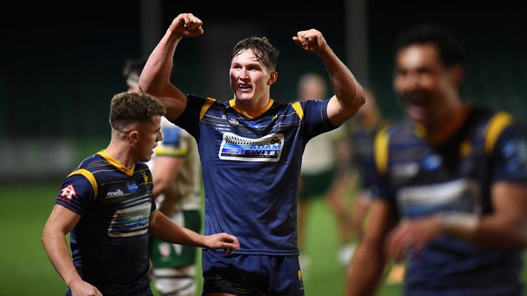  Ted Hill  celebrates their win over London Irish